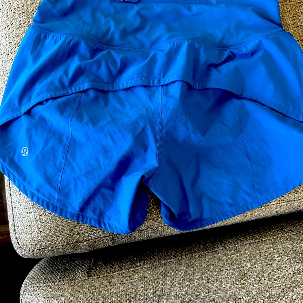 Lululemon Hotty Low Rise Short 4’